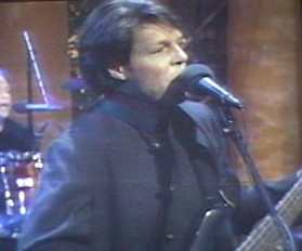 Kasim Sulton on the David Letterman Show 8/4/00