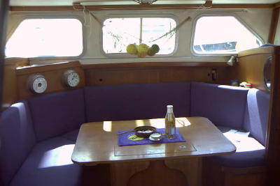 saloon