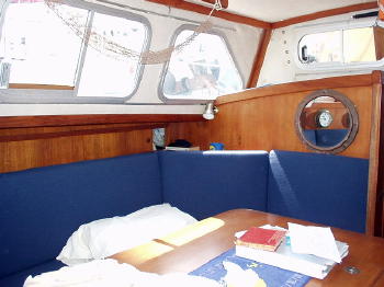 saloon mirror side