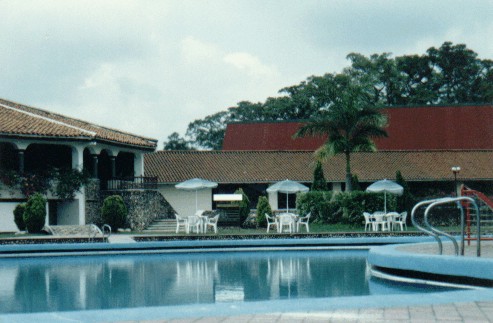 Piscina Los Andes Golf Club - Santander (Cauca)