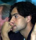Nesta eating his fingers