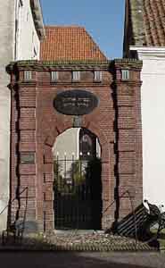 Synagoge old entrance