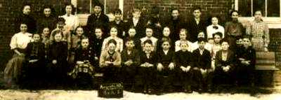 6th GRADE CLASS - 1911