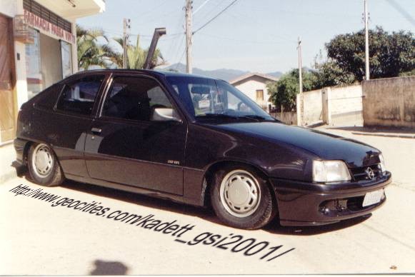 kadett_gsi2001_leitor_alex_03.jpg (54637 bytes)