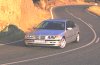 323i