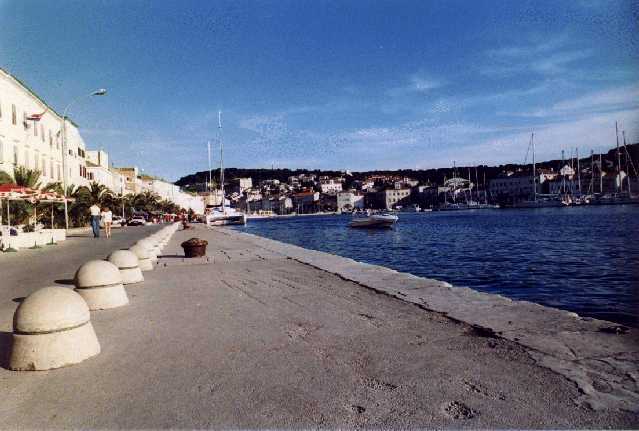Hafen von Losinj