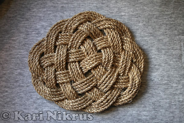 oval mat