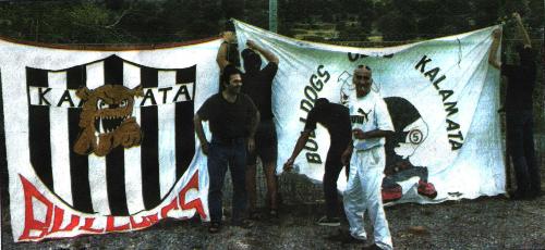 Οι Bulldogs κατά τη διάρκεια της προπόνησης - Καλοκαίρι 2002