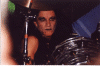 L7_dee_1.jpg (178268 bytes)