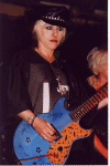 L7_suzi_3.jpg (182726 bytes)
