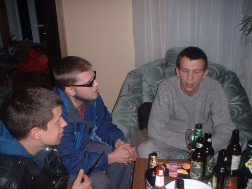 Pjanke. Tiesiai bEtonas, su akiniais Jackal, ir dar Droopis (Bandis)