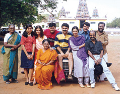 S.N. Lakshmi, Shamili, Aishwarya, Srividya, Abbas, Rajeev, Tabu, Mamootty, Ravi K. Chandran and Manivannan