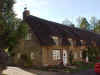 ThatchedHouse_in_Exton2.JPG (48735 bytes)