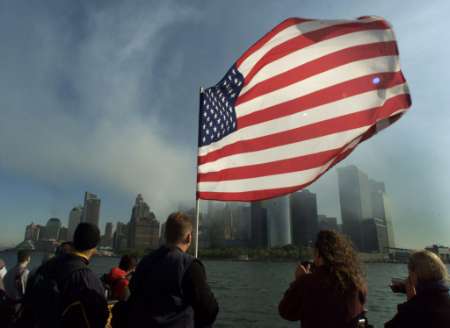 StatonIsleFerryUSAFlag.jpg 13.8K
