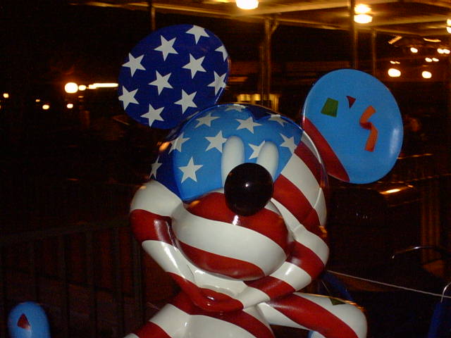 USA Mickey, WDW Nov 2003