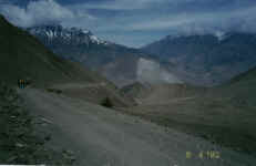 After leaving the snow behind, I am confronted by a very dry and barren landscape