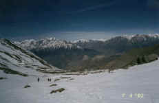On the way down from Thorong La pass I soon regain my energy!
