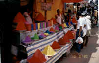 pix/gokarna_colours.jpg (82447 bytes)