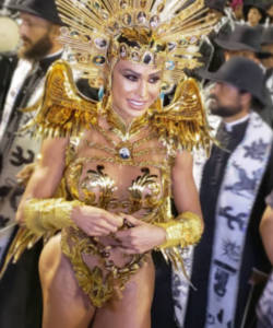 Hot brasilien karneval frauen semi-nackt