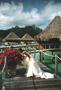 Tussen de mooie overwaterbungalows.