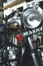 De beroemde Enfield Indische moto.