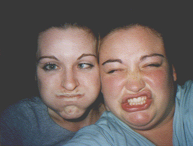 Kathleen Khan and Heather O'Donell being themselves !