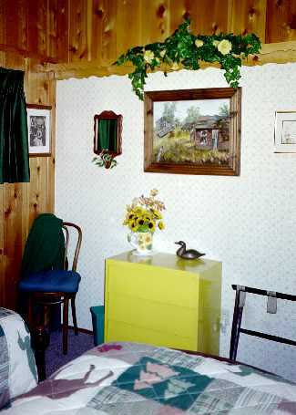 Second bedroom 2.