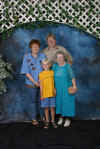 Oma & Eric's Family.jpg (33274 bytes)