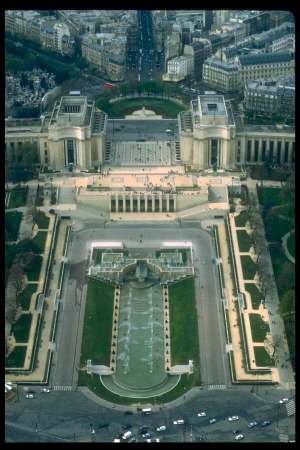 Wow Paris from the air!