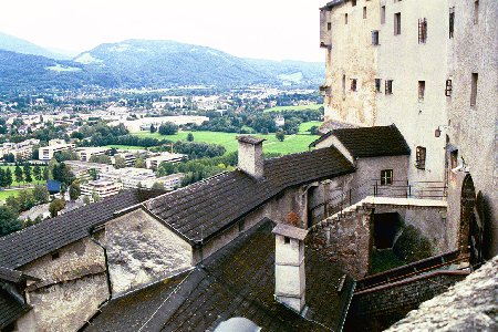 SalzburgFortress.jpg (58614 bytes)