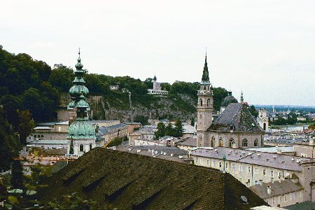 SalzburgSpires.jpg (42102 bytes)