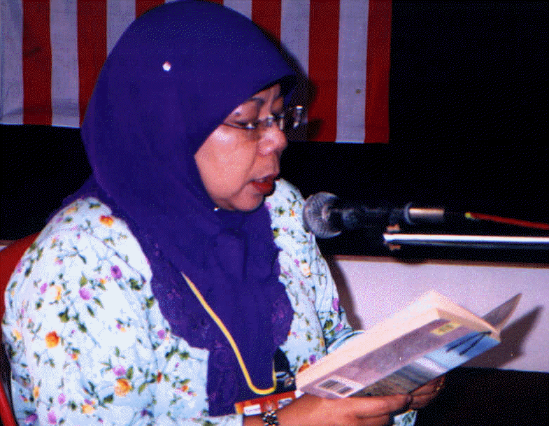 Hajah Zaiton Haji Ajamain, Ketua Bahagian Pengembangan Sastera Antarabangsa DBP