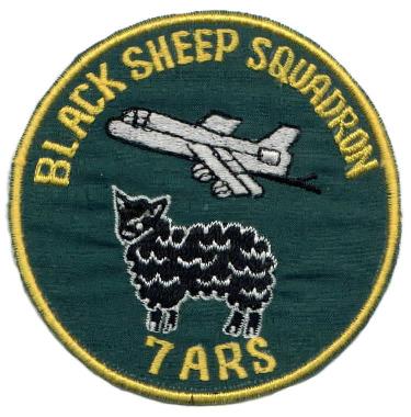 7th AREFS Vietnam War patch. I don't know the story behind it.