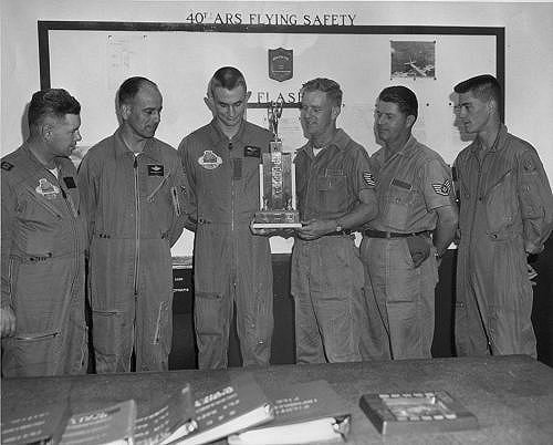 40th AREFS crew T-102.