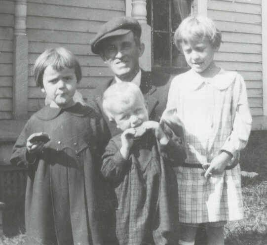 Clarence Martin with Lois and siblings