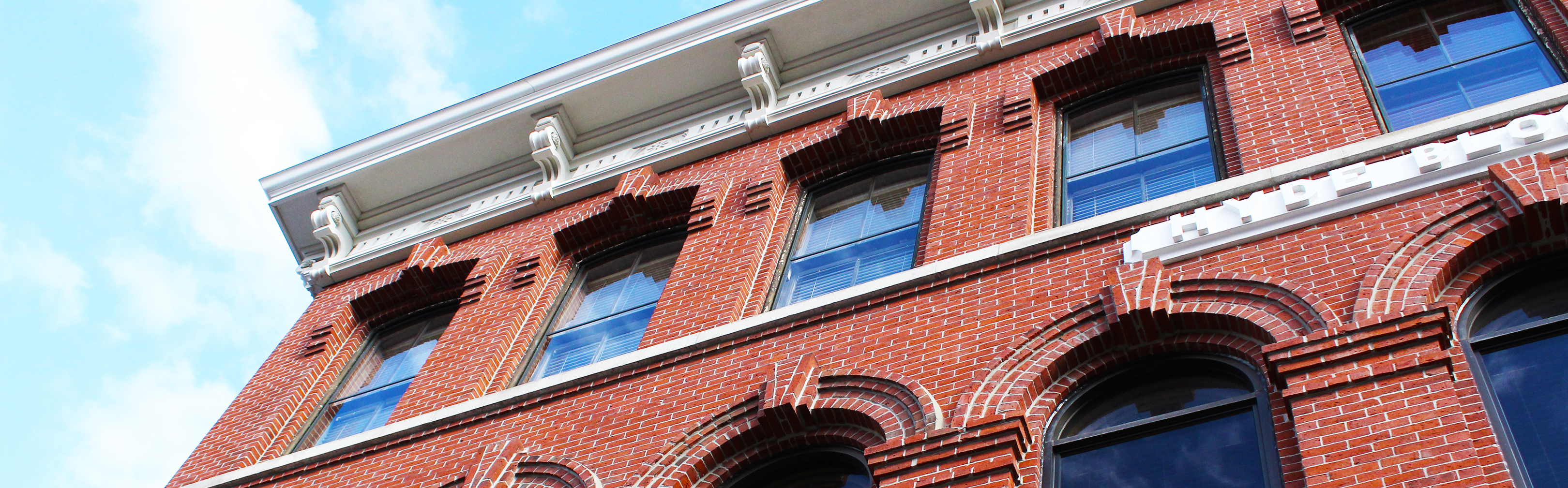 bath_savings_red_brick