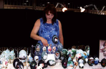 Candid shot of Wendy Y. Payseur at Art Show