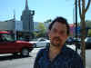 gorilla.melrose.jpg (77296 bytes)
