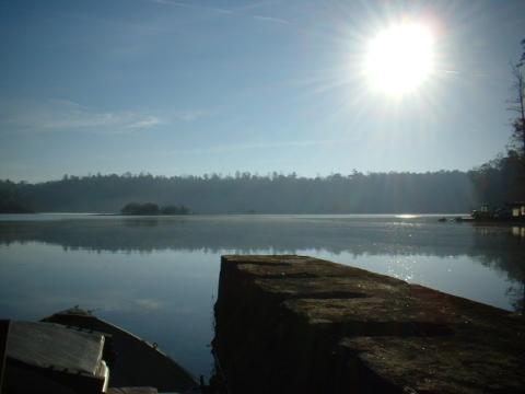 Sunrise.JPG (13764 bytes)