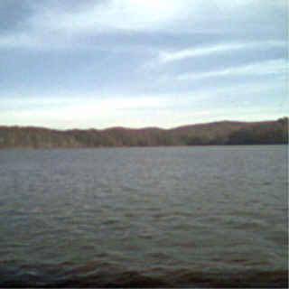 nov29lake.jpg (6715 bytes)