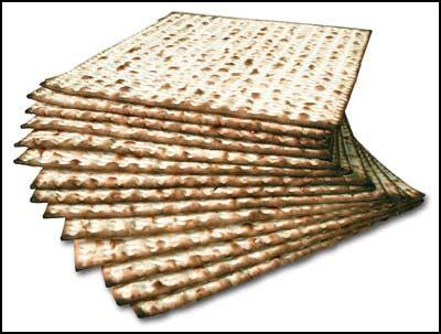 http://www.geocities.com/keniru_san/matzo_stacked2.JPG