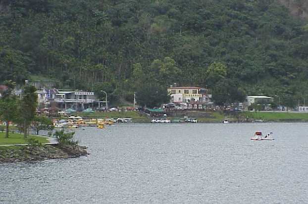 Liyu Lake