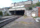 tunnel2.jpg (89873 bytes)