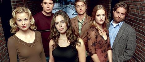 Here is the most used cast pic on the internet