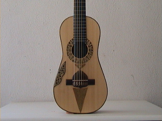 WAVY ACOUSTIC CUTS