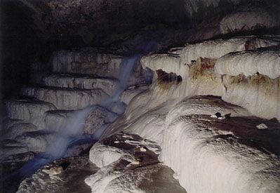 Pamukkale in Cave