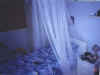 bedroom.jpg (105685 bytes)