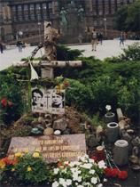 dead hero