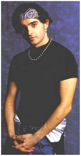 Hot Musician Guys Picture Site - Chris Kirkpatrick Gallery