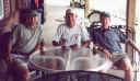 Golfers.jpg (78562 bytes)